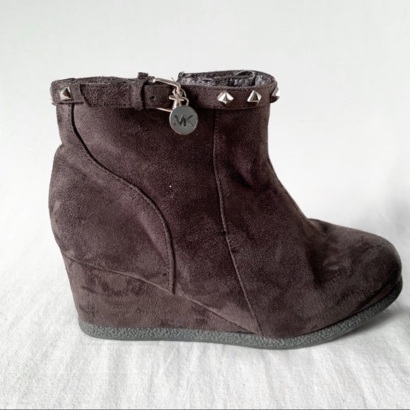 Gray studded Michael Kors booties - Picture 6 of 10